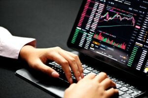 How Philippine Interest Rates Can Influence FX Trading Decisions